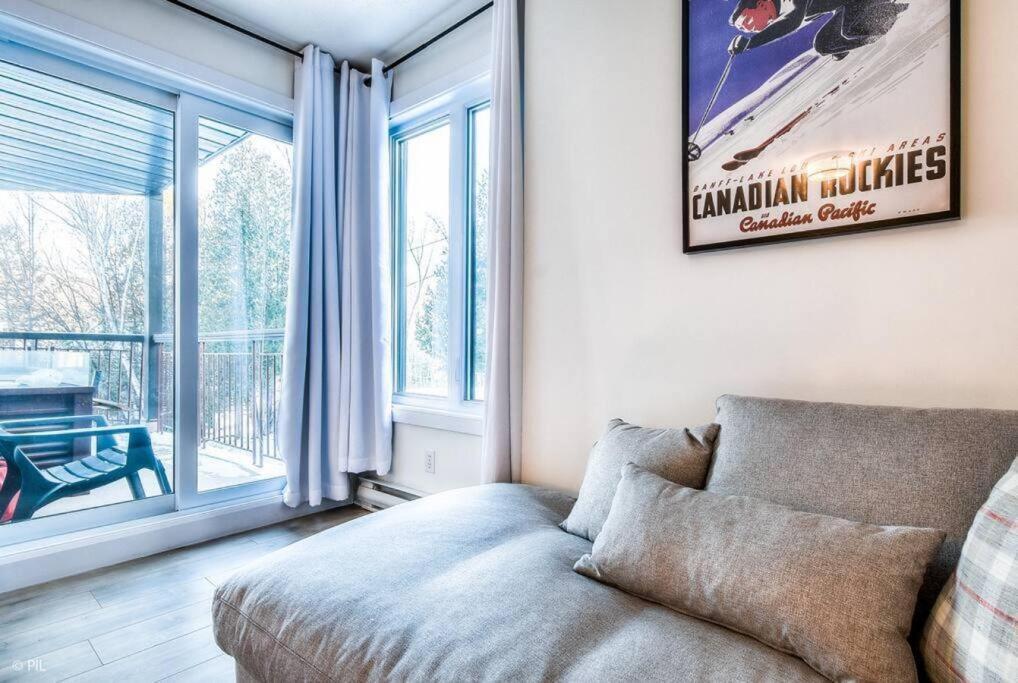 Chic Mt-Tremblant Condo With View On The Lake By Denstays Mont-Tremblant Exterior photo
